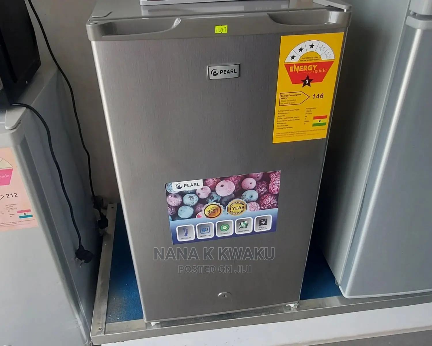 New Quality_pearl Table Top Fridge Silver