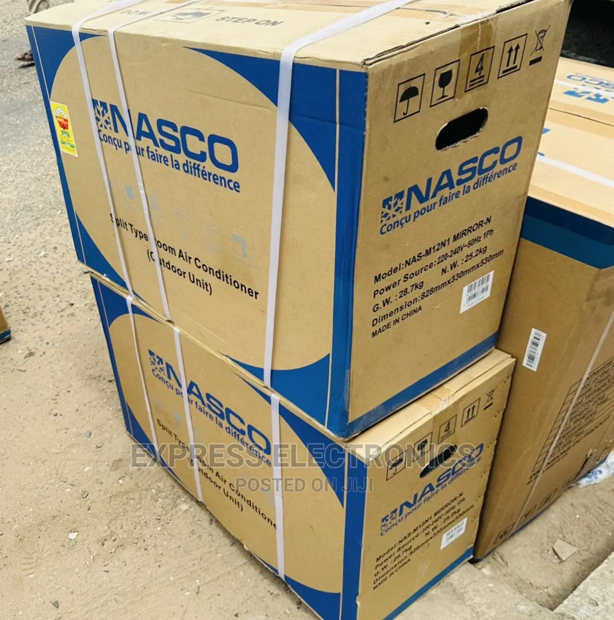 A Split NAS-M24N1 Nasco 2.5hp White Color AC