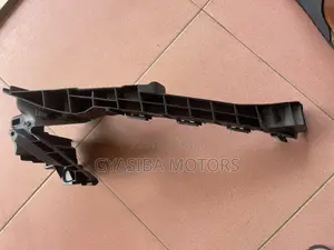 CRV 2015-2016 Headlight Bracket