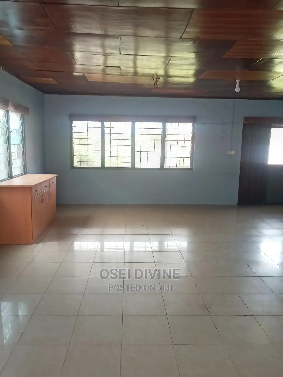 Awesome 3-Bedrooms S/C Apartment