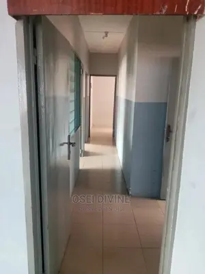 Awesome 3-Bedrooms S/C Apartment