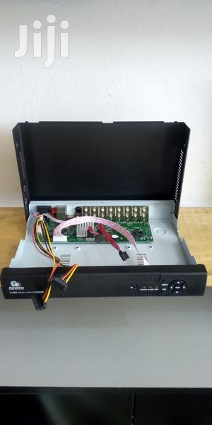 16 Channels DVR Machine