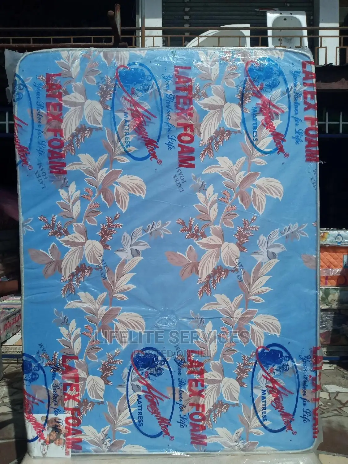 Latex Digh Density Mattress 10" Large