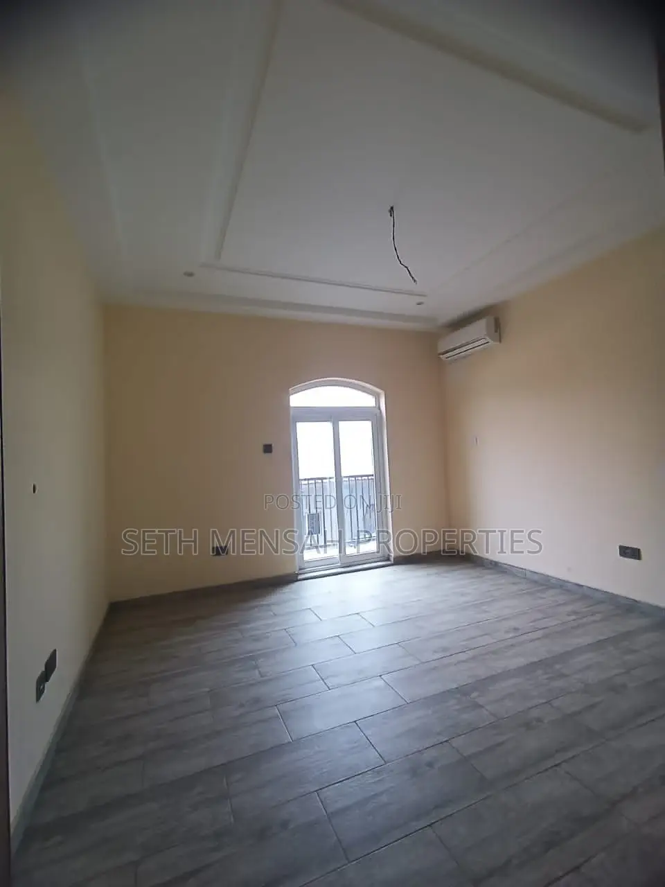 3bdrm Apartment in Skm, Bawaleshie for Rent