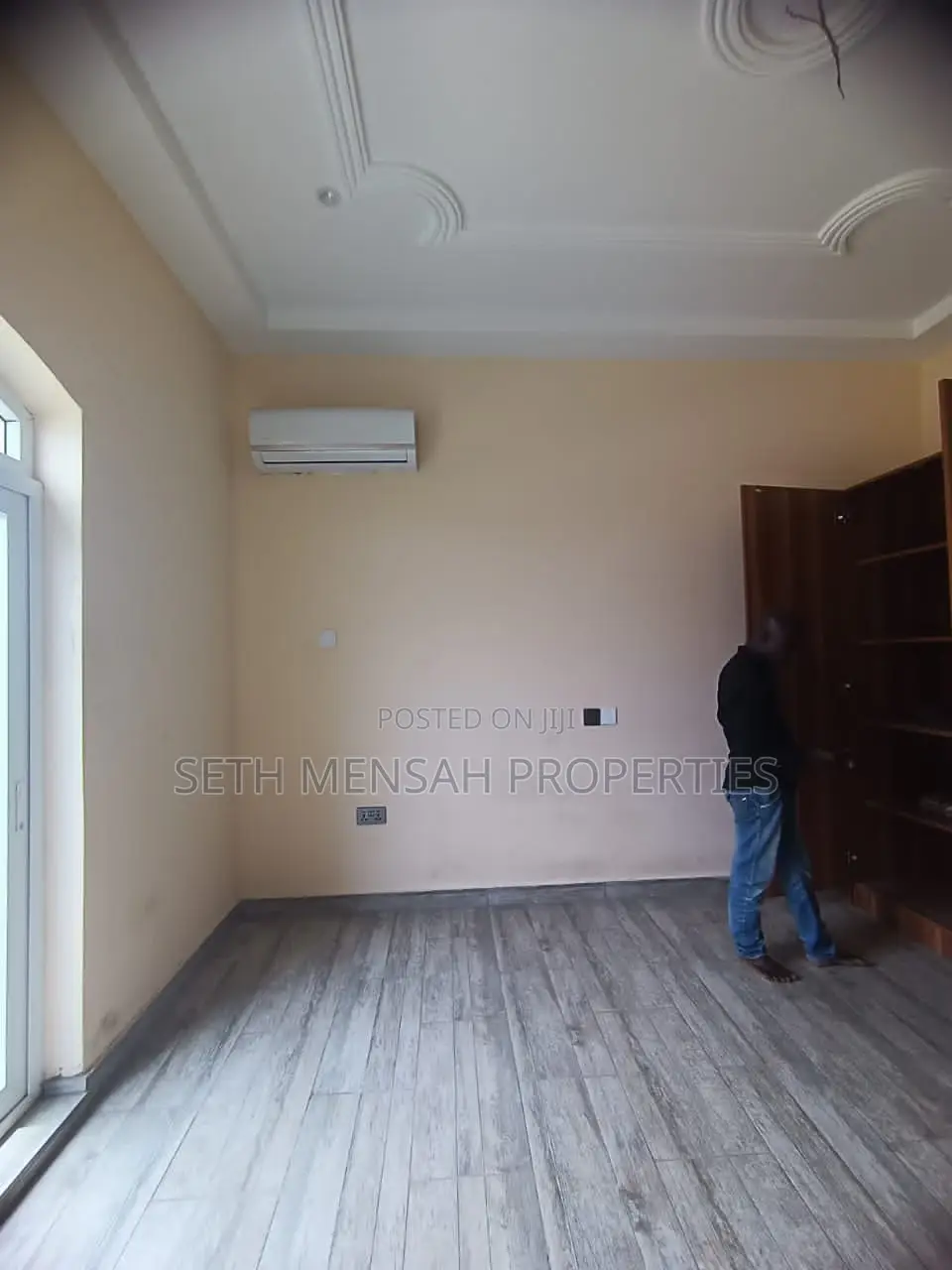 3bdrm Apartment in Skm, Bawaleshie for Rent