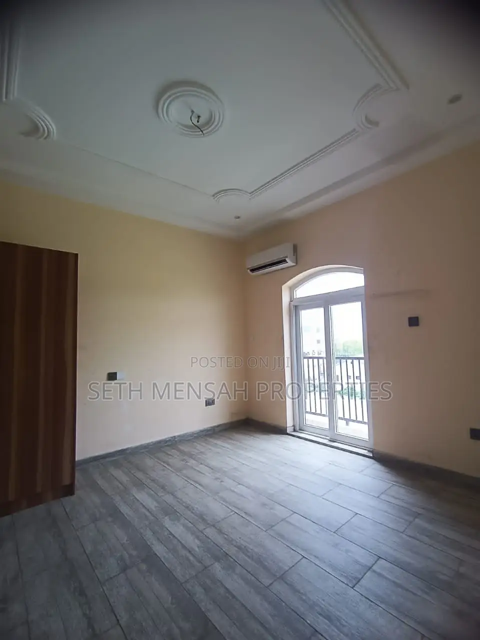 3bdrm Apartment in Skm, Bawaleshie for Rent