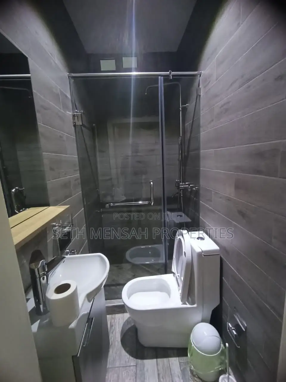 2bdrm Apartment in Skm, East Legon for Rent