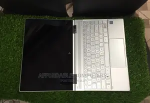 New Laptop HP Spectre 14 8GB Intel Core I7 SSD 512GB