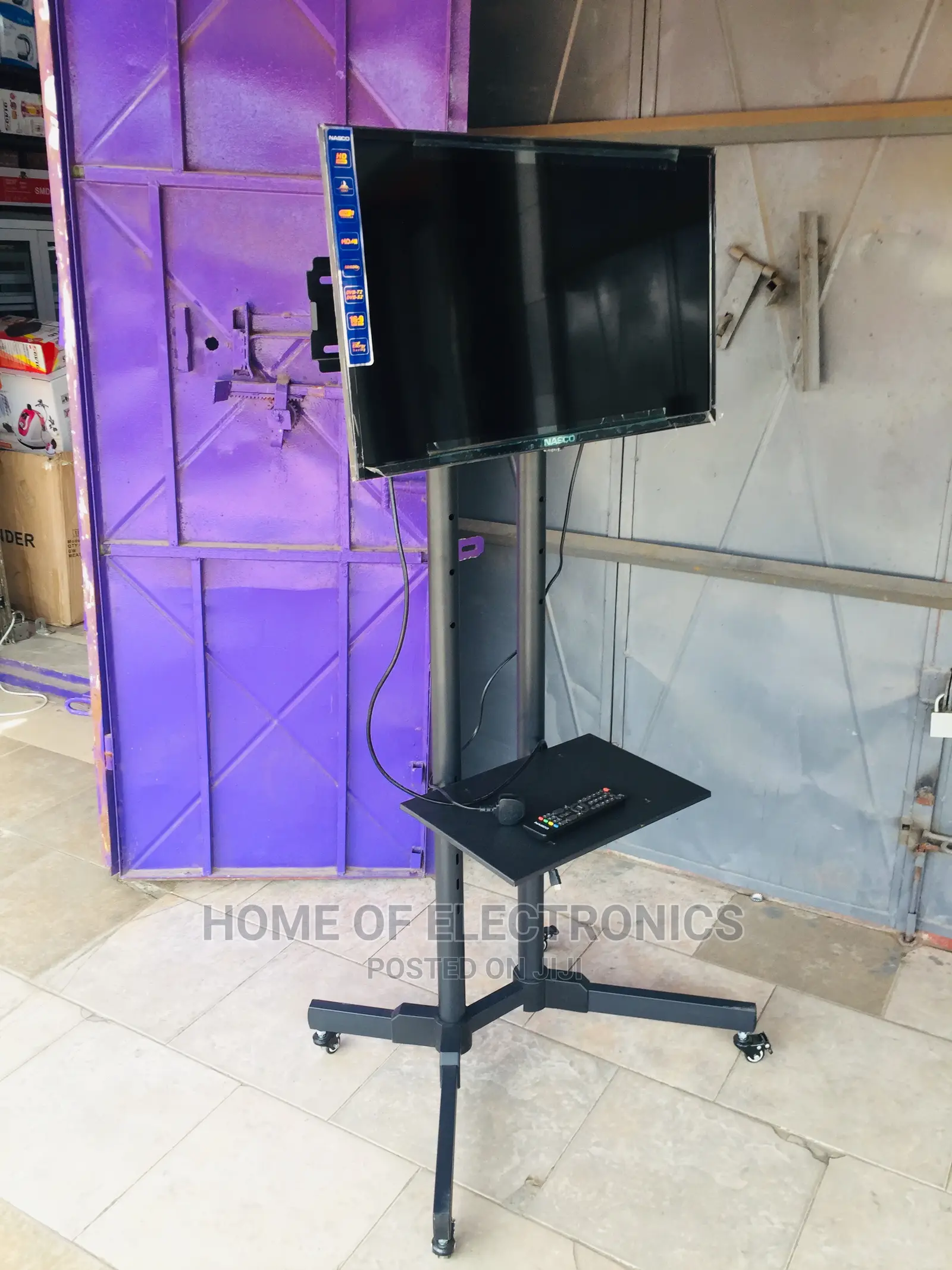 1st Class Movable Mobile TV Stand With Wheels(32-70)