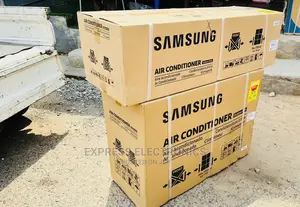 1.5hp Split R410 Samsung Built in Drain Pump White