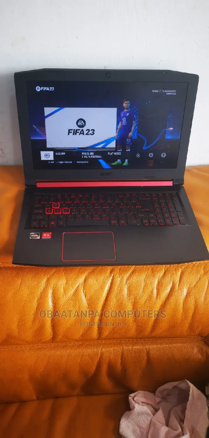 Laptop Acer NITRO 5 8GB AMD Ryzen HDD 1T
