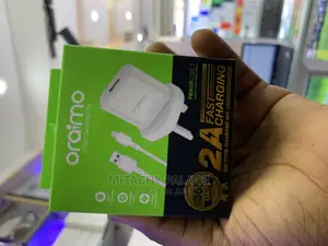 Oriamo iPhone Charger