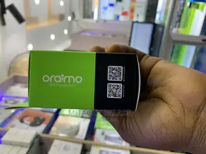 Oriamo iPhone Charger