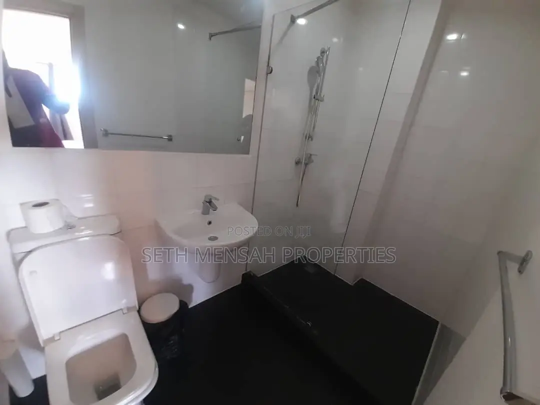Furnished 2bdrm Apartment in Skm, East Legon for Sale