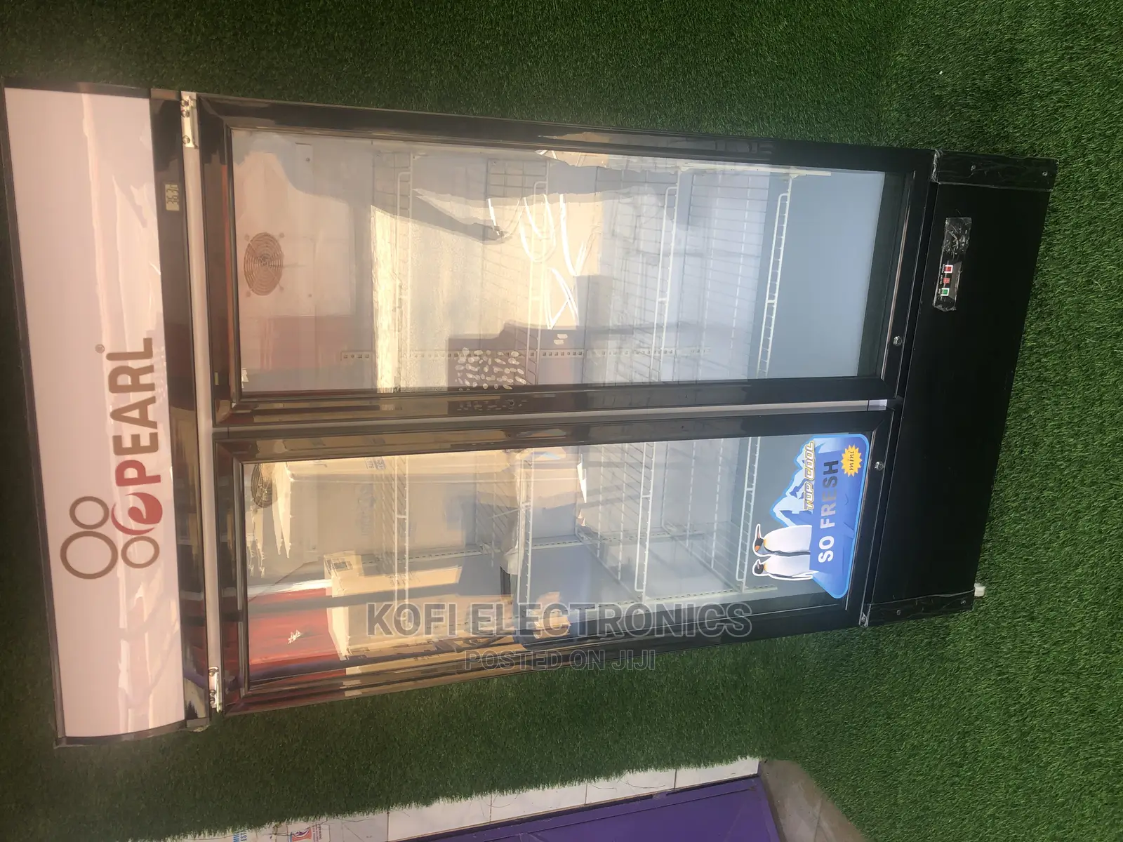 Low Noise Pearl PVC 74 568litres Display Fridge