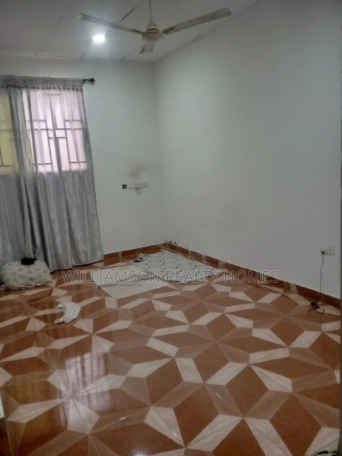 1bdrm Apartment in Community 18, Spintex for rent