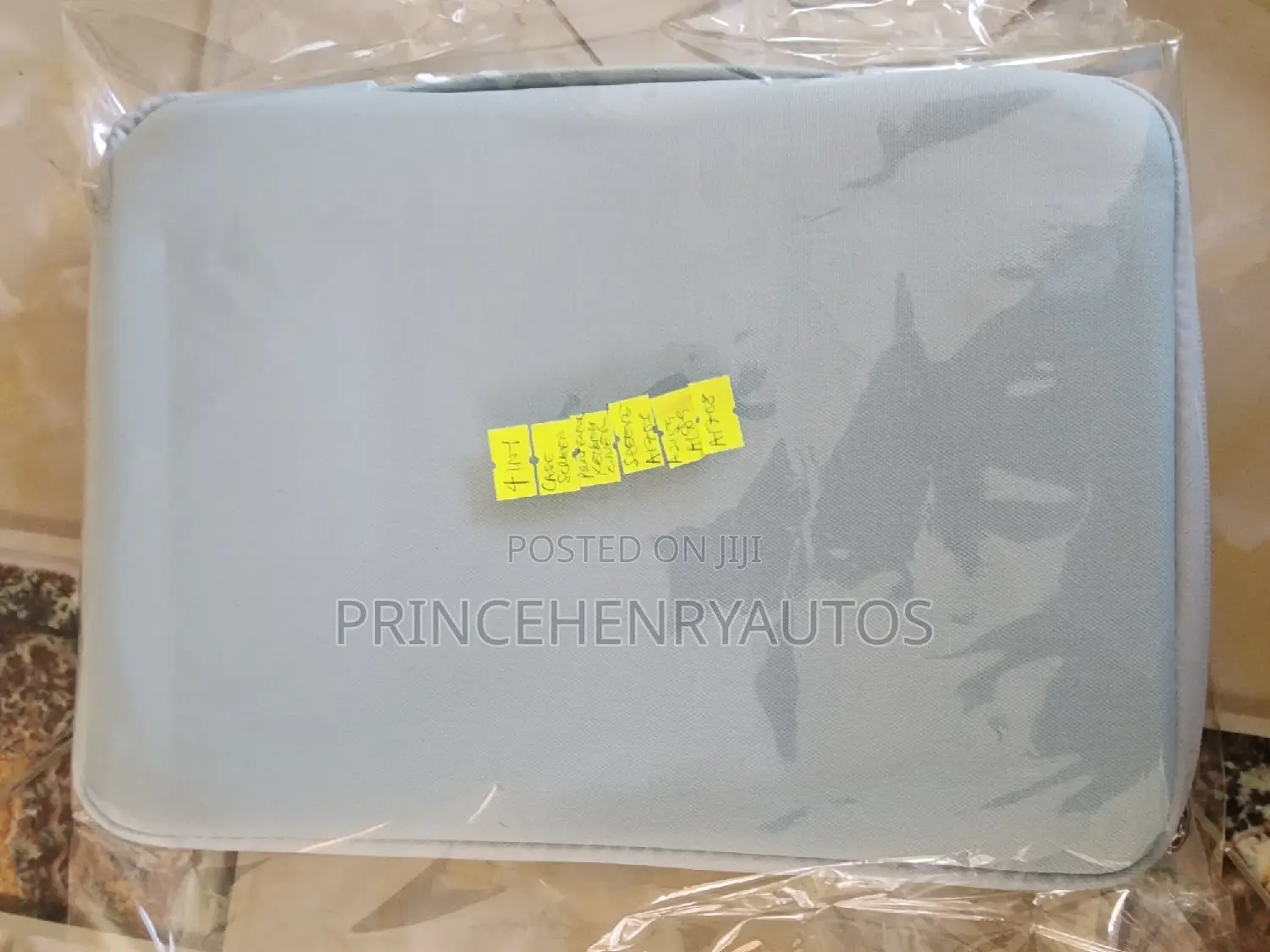 UPOTI Sleeve Bag for 13" Laptops/Macbooks