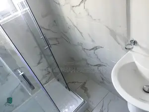 4bdrm House in Skm, Airport Residential Area for Rent