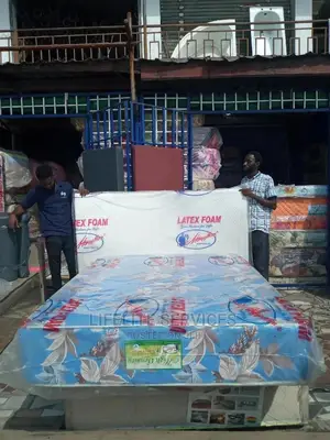 Latex Digh Density Mattress 10" Large