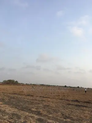 Stress Free Estate Lands in Gated Community