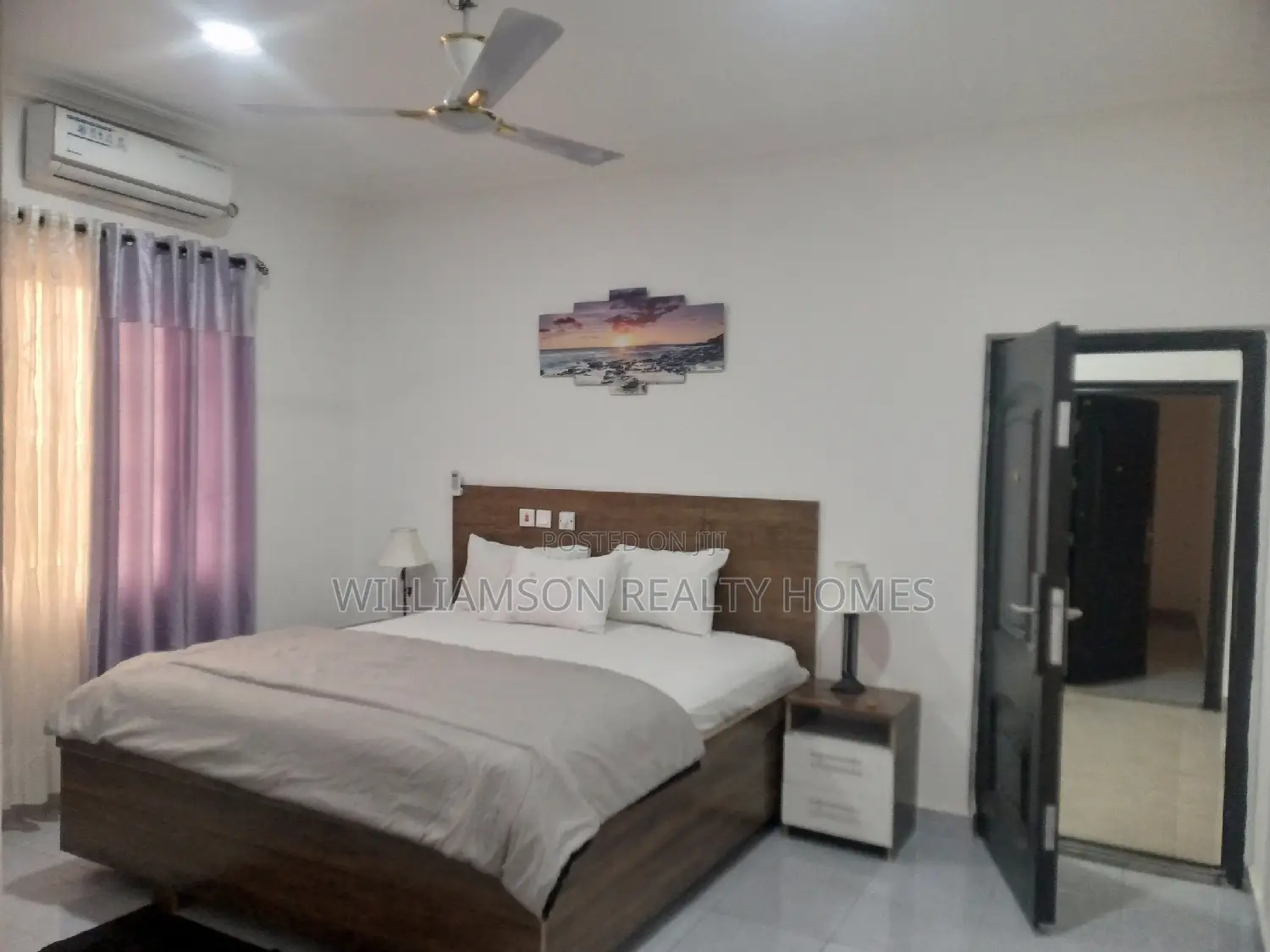 Furnished/Luxury 2bedrms Apt,Spintex