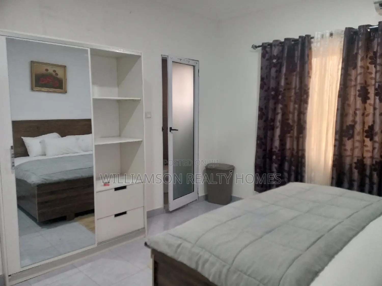 Furnished/Luxury 2bedrms Apt,Spintex