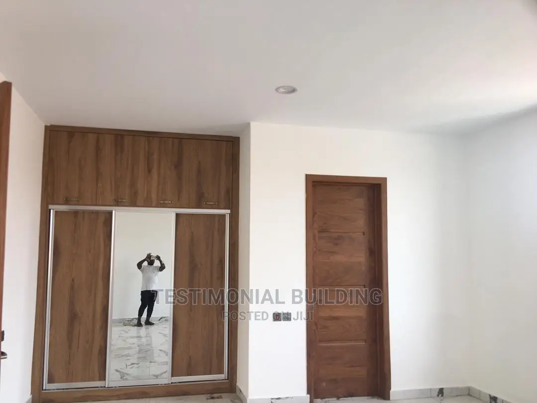 8bdrm House in Testimonial Building, American House for Sale