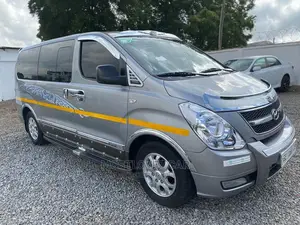 Hyundai Buses Hire Services in Ghana. Ghana Hire Van .