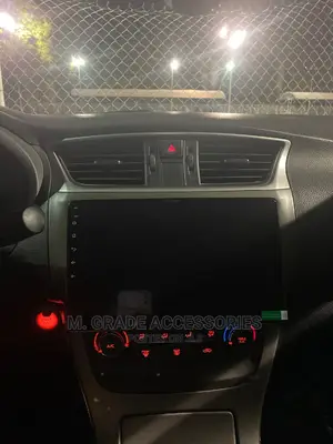 Nissan Sentra/ Slyphy Android Radio (Carplay/Android Auto)