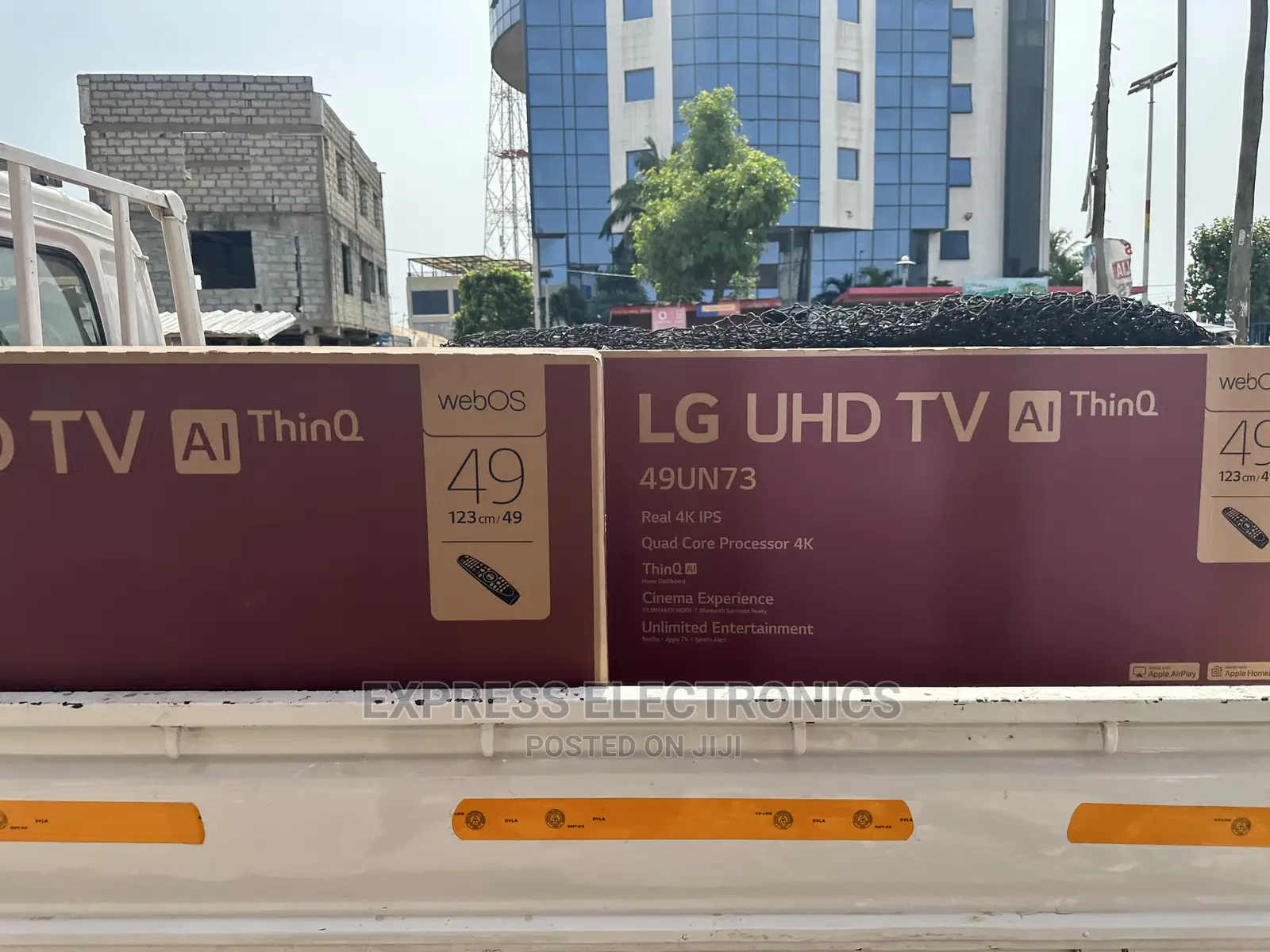 LG UHD Smart 49”Tv 49UN7340PVC Sleek Design