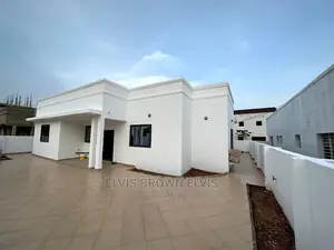 3bdrm House in Living Large, East Legon for Sale