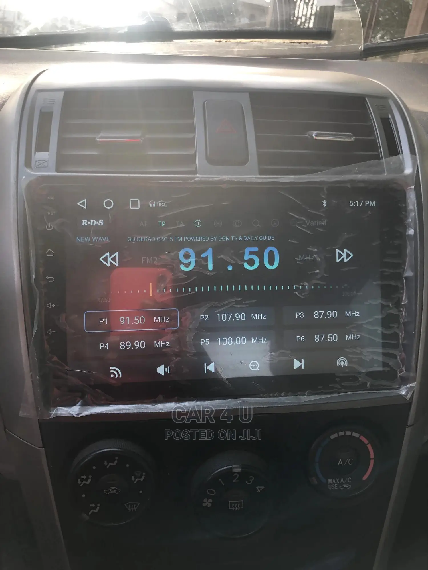 Latest Apple Play Screens and Reverse Camera for All Cars