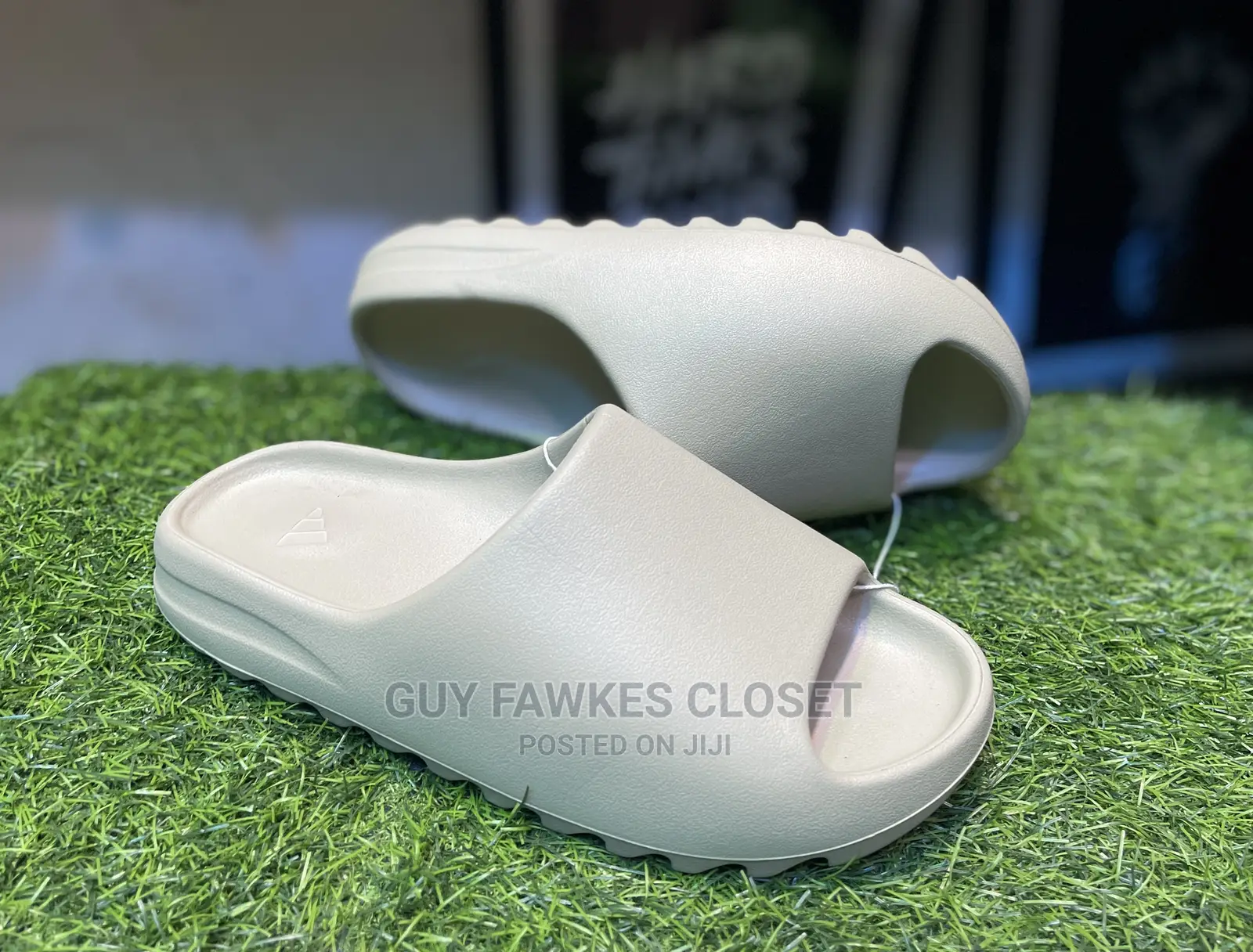 Adidas Yeezy Slides