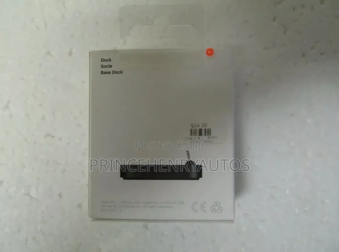 Apple MNN62AM/A iPhone Lightning Dock, Black