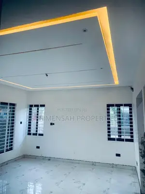 3bdrm House in Skm, Estate for Sale