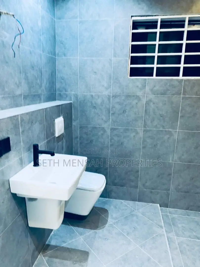 3bdrm House in Skm, Estate for Sale