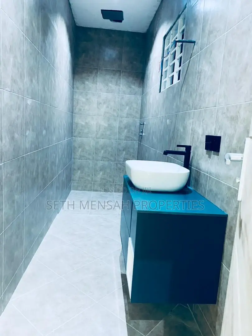 3bdrm House in Skm, Estate for Sale