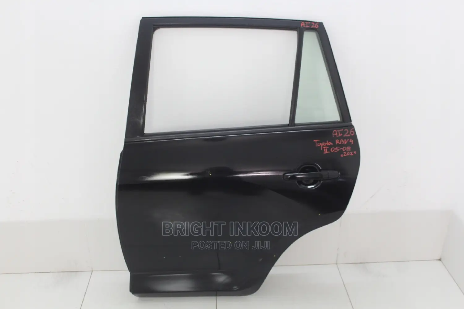 RAV4 2021 Empty Door