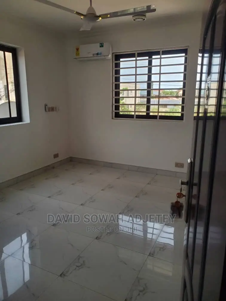 2bdrm Apartment in Tseaddo, Labadi for rent