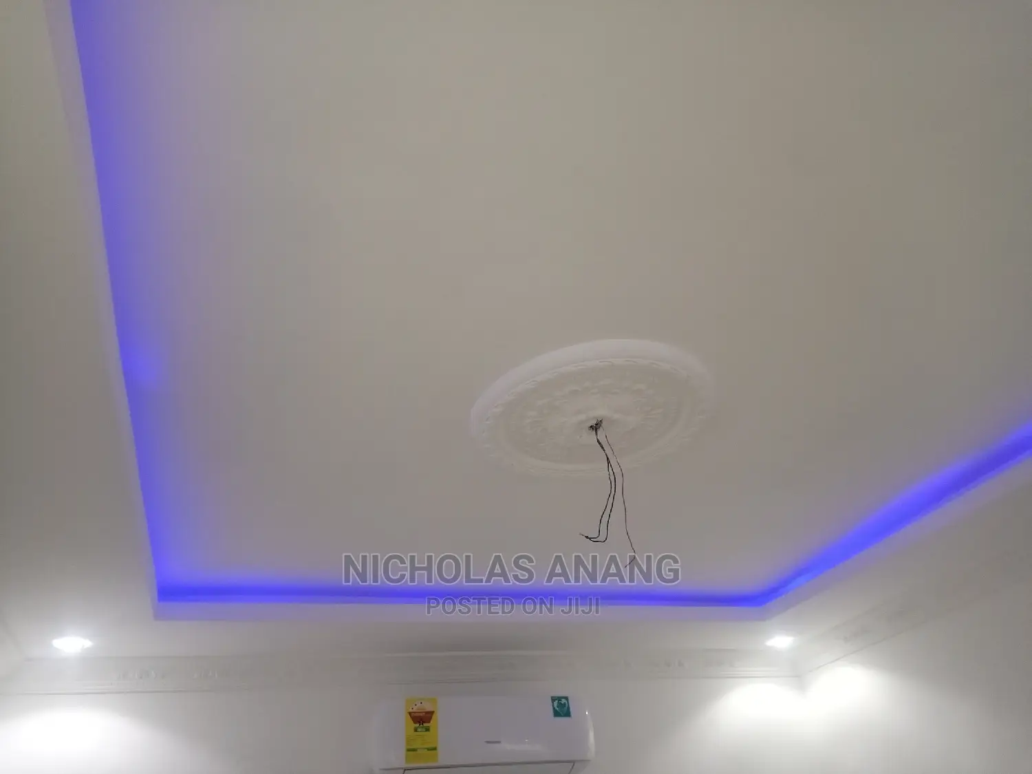 1bdrm Apartment in the Dorns Properties, New Town for Rent