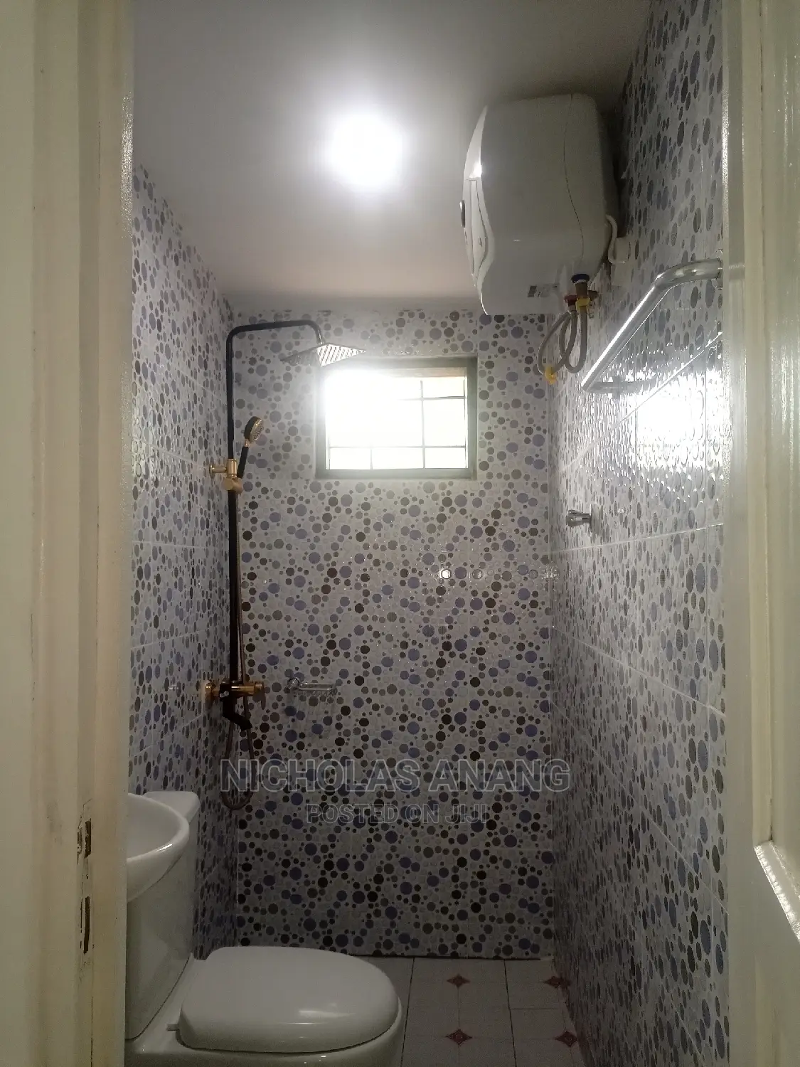 1bdrm Apartment in the Dorns Properties, New Town for Rent