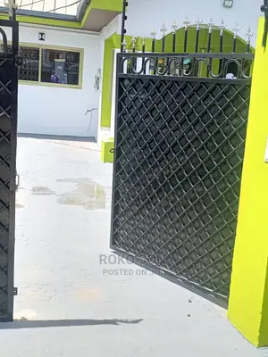 3bdrm House in Dr Roko, Haatso for sale