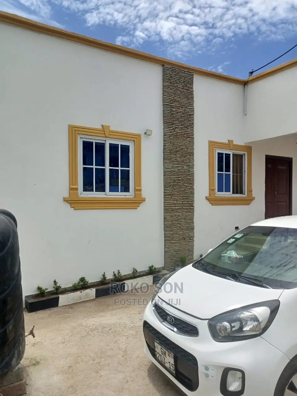 4bdrm House in Dr Roko, Ashomang Estate for sale
