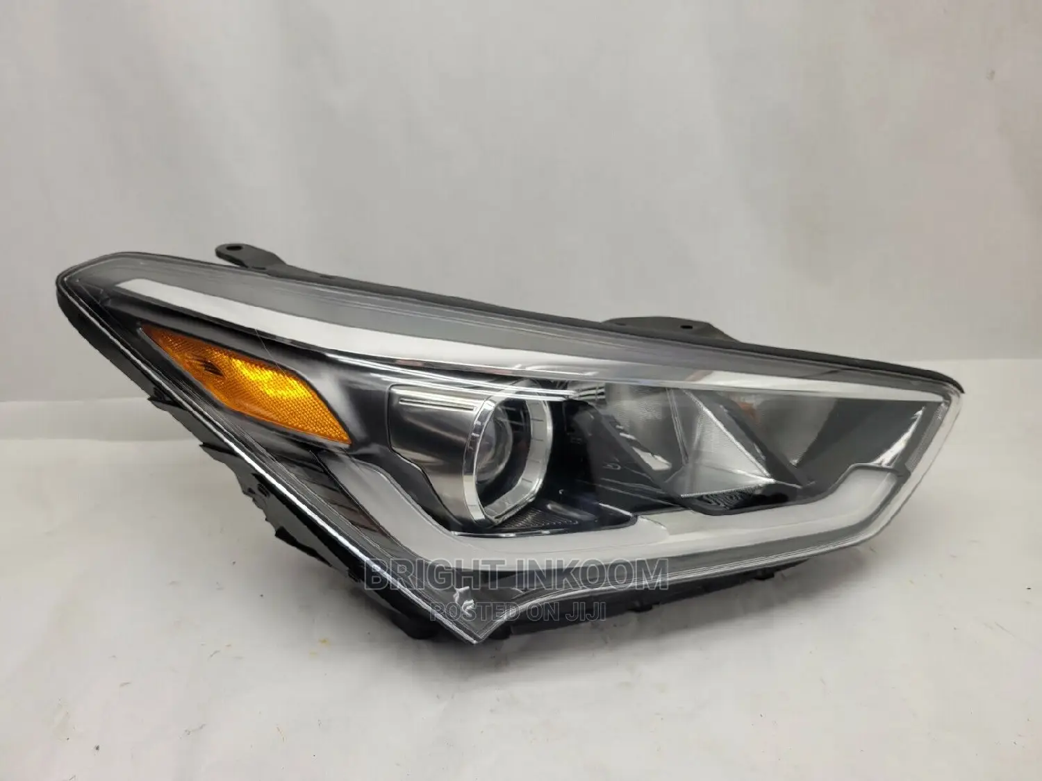 Santa Fe 2019 Headlights