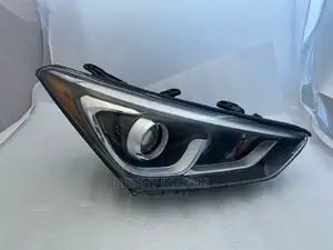 Santa Fe 2019 Headlights