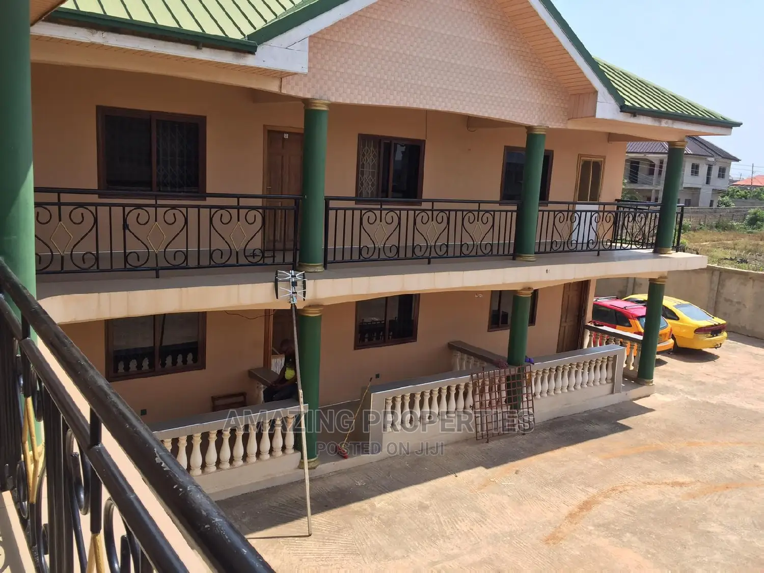 19 Bed Apart Self for Sale at Community 25 New Dawhenya