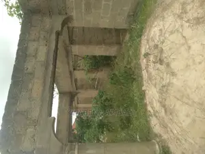 6bdrm House in Mark Estate At, Kumasi Metropolitan for sale
