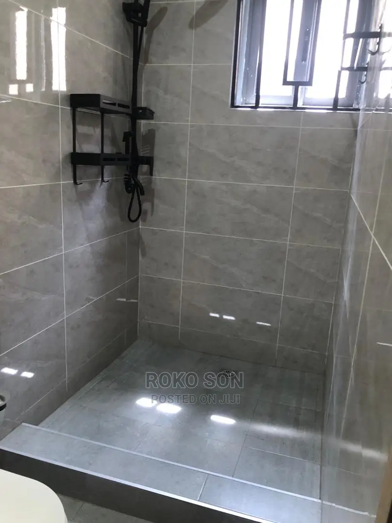 4bdrm Duplex in Dr Roko, North Legon for Sale