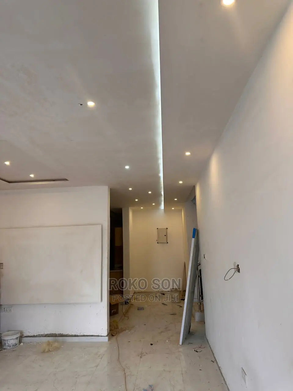 5bdrm Duplex in Dr Roko, Accra Metropolitan for sale