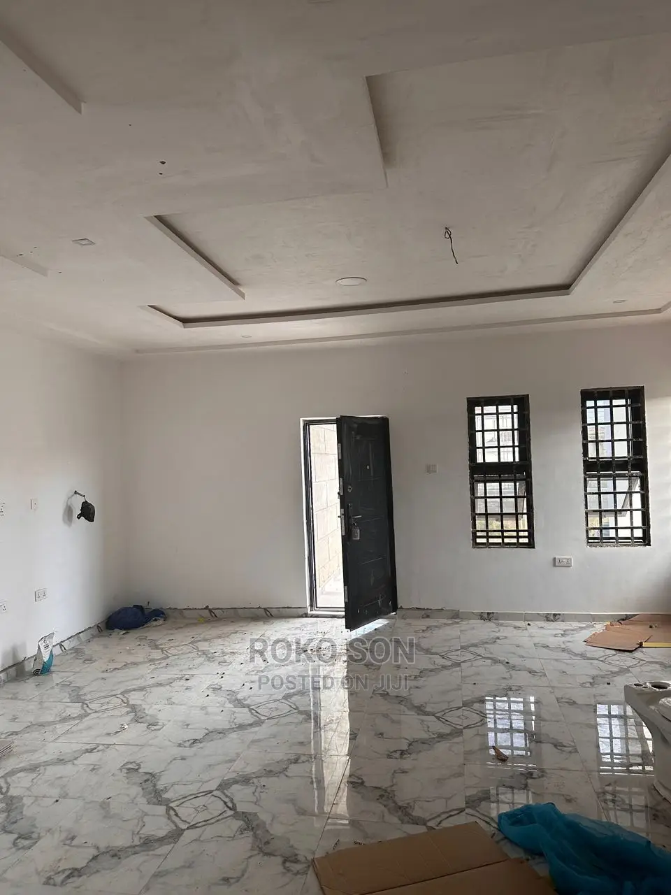 5bdrm Duplex in Dr Roko, Accra Metropolitan for sale